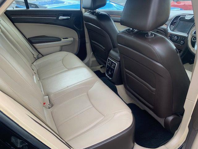 2012 Chrysler 300c